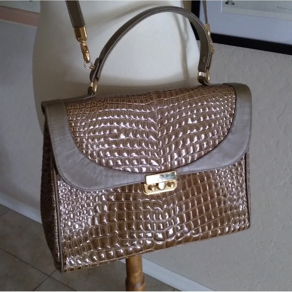Due Fratelli Taupe Crocodile Embossed Leather‎ Top Handle Bag Made in Canada